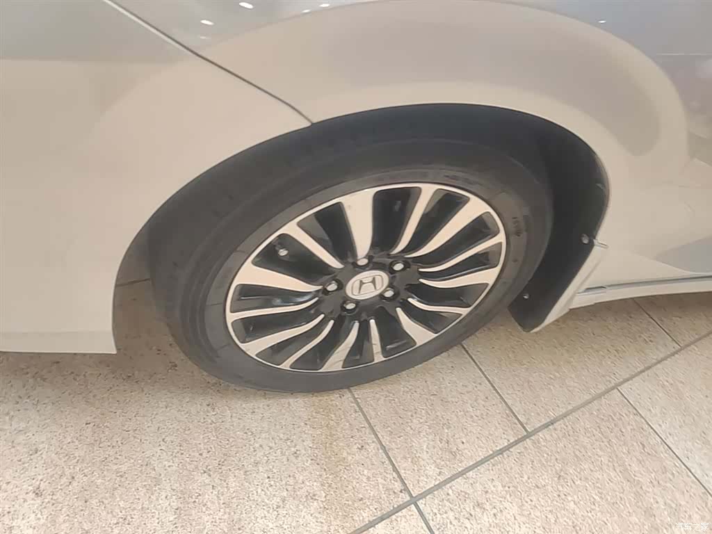 Honda Crider, 2014 23