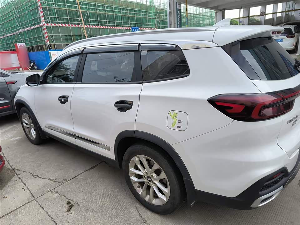 Chery Tiggo 8