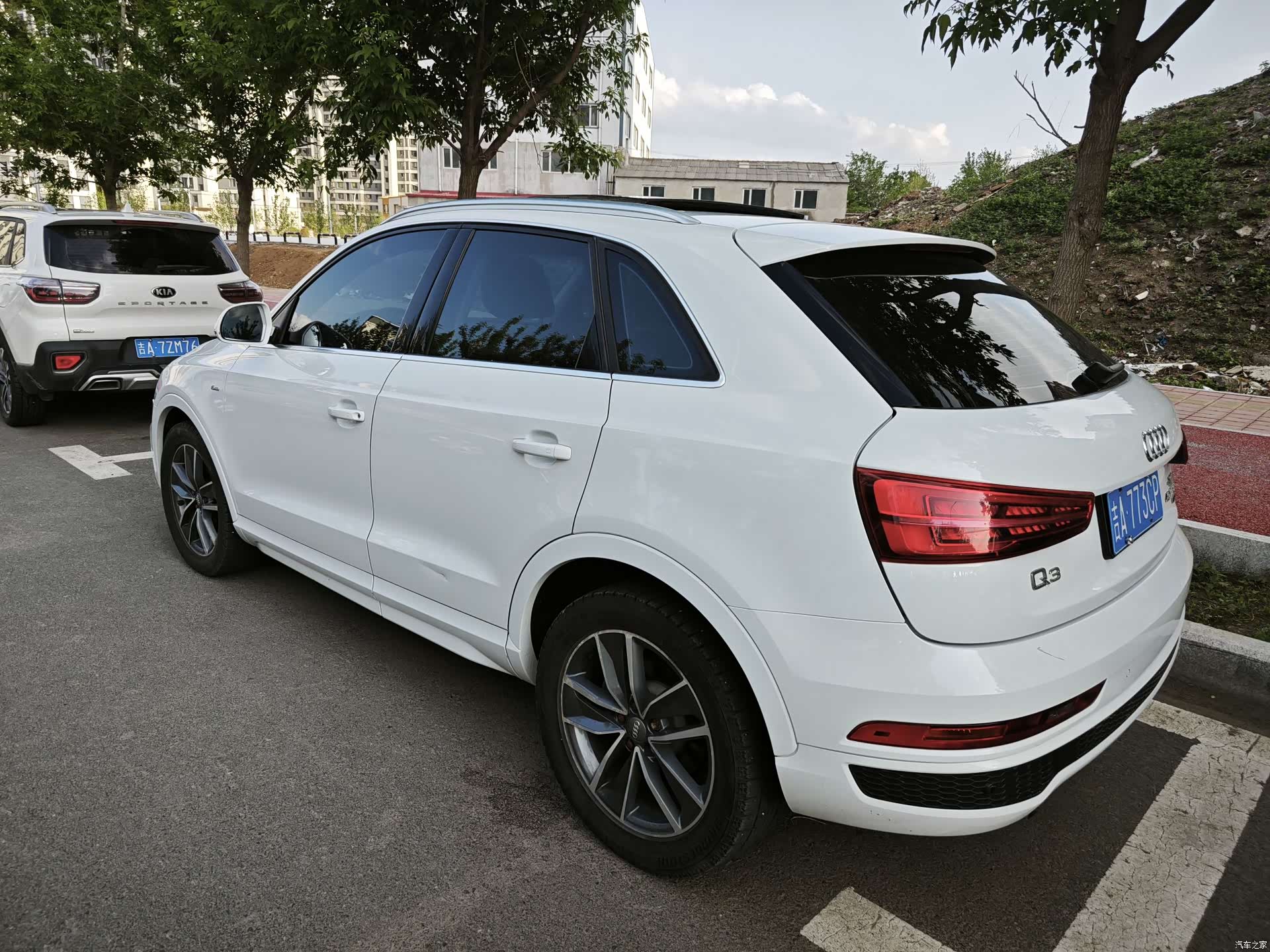 Audi Q3, 2018 11