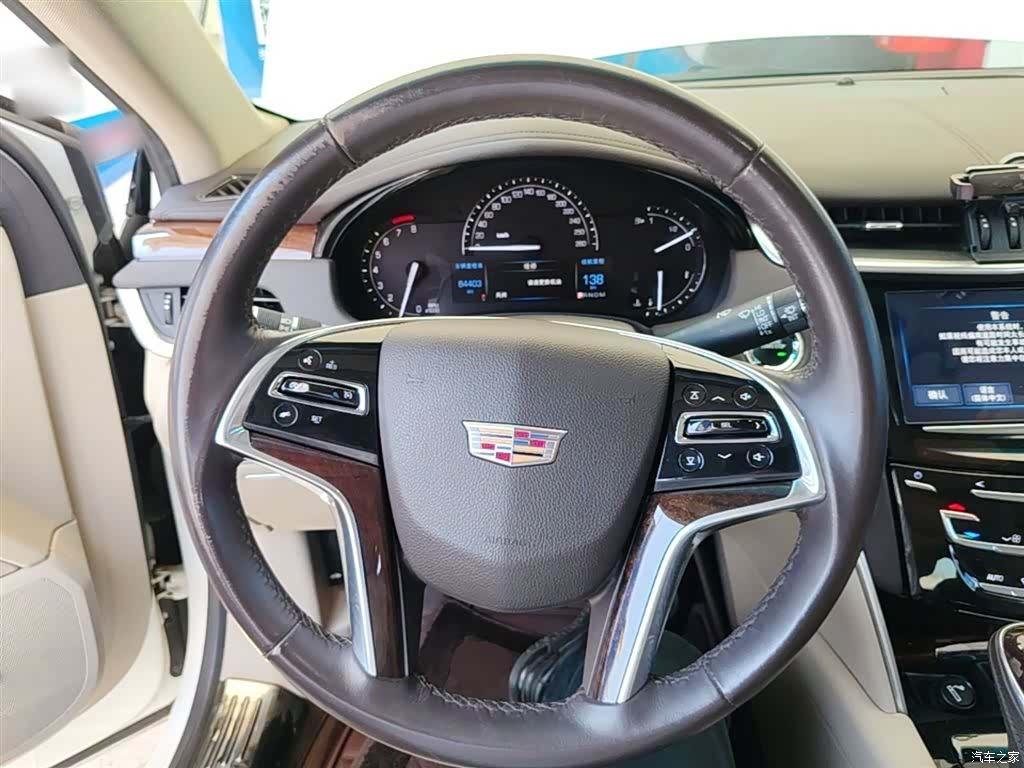 Cadillac XTS, 2017 11