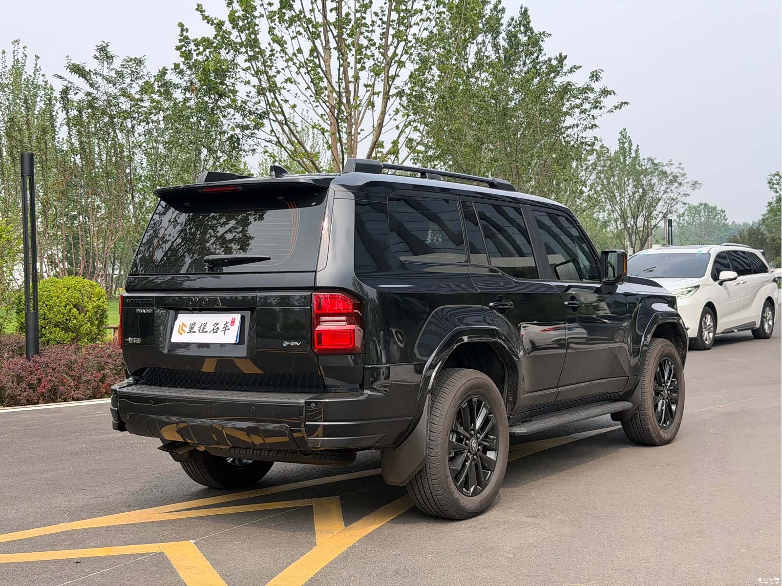 Toyota Prado, 2026 все фото