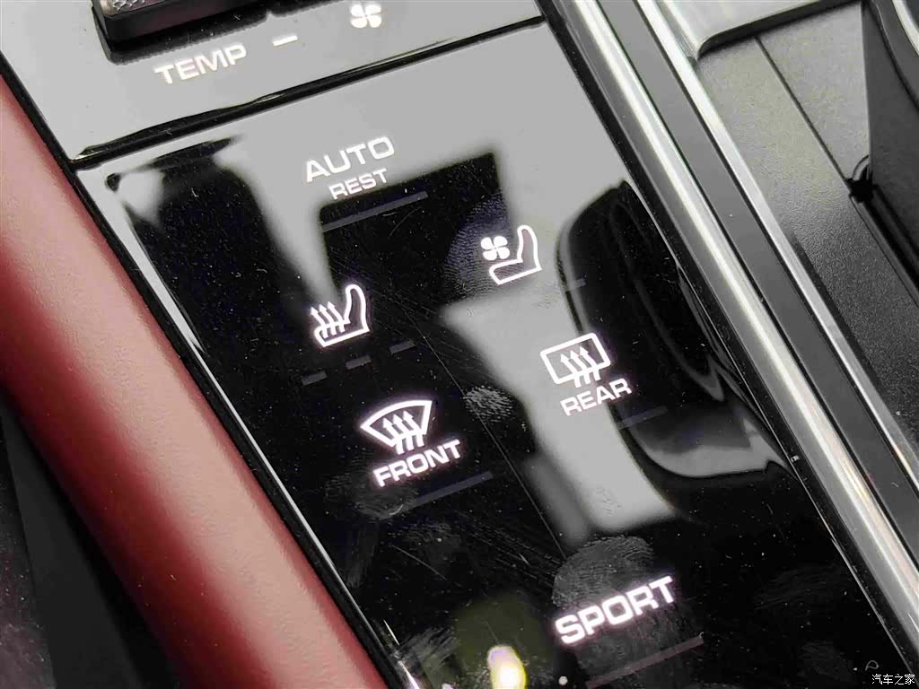 Porsche Cayenne, 2022 13