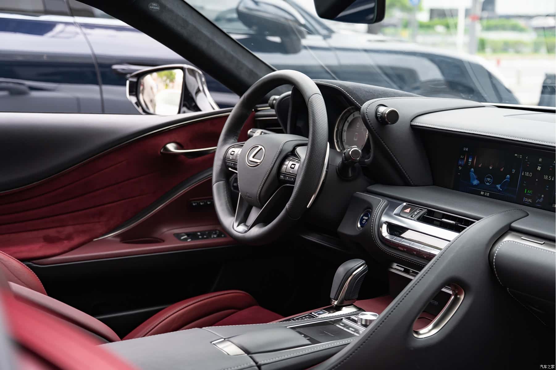 Lexus LC, 2019 19