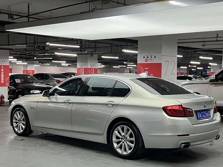 BMW 5 Series, 2011 года фото 6