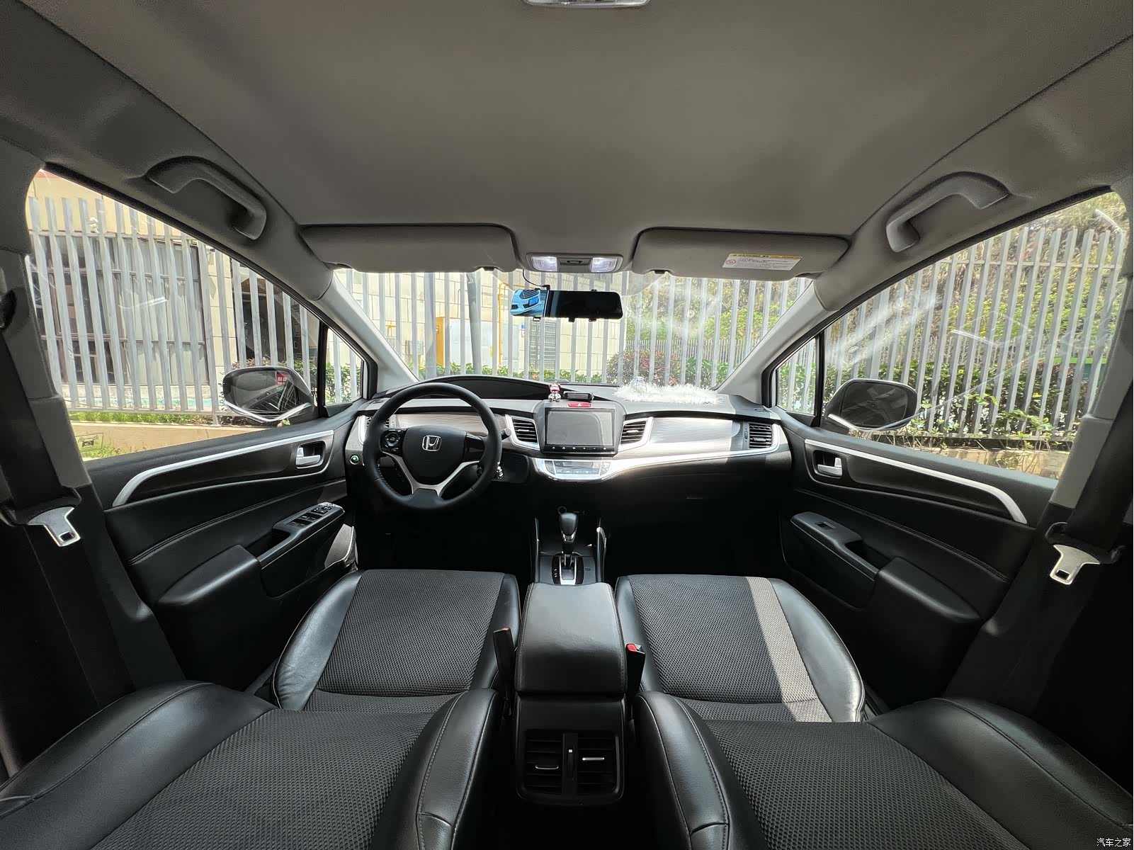 Honda Jade, 2017 16