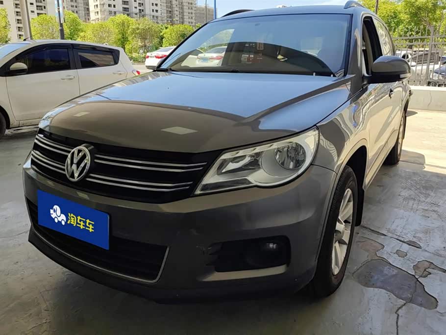 Volkswagen Tiguan Volkswagen Tiguan