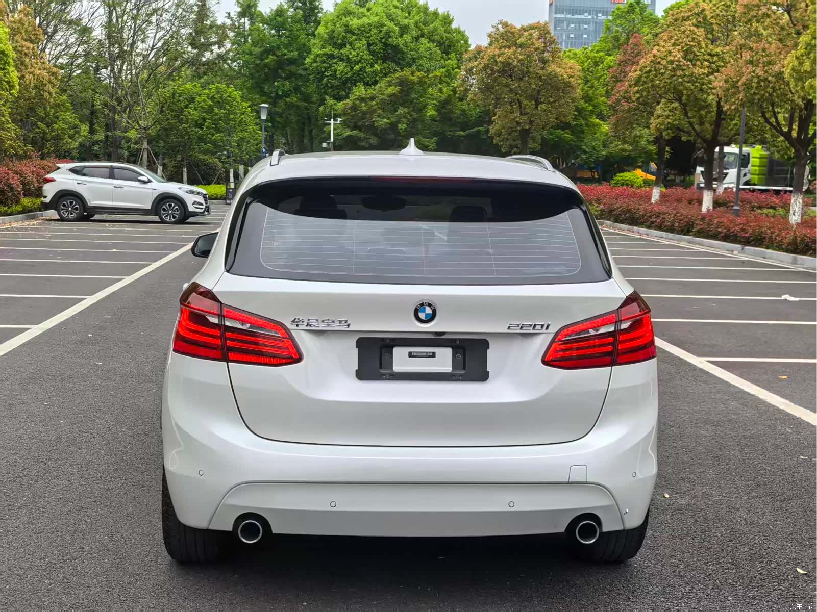 BMW 2 Series, 2018 все фото