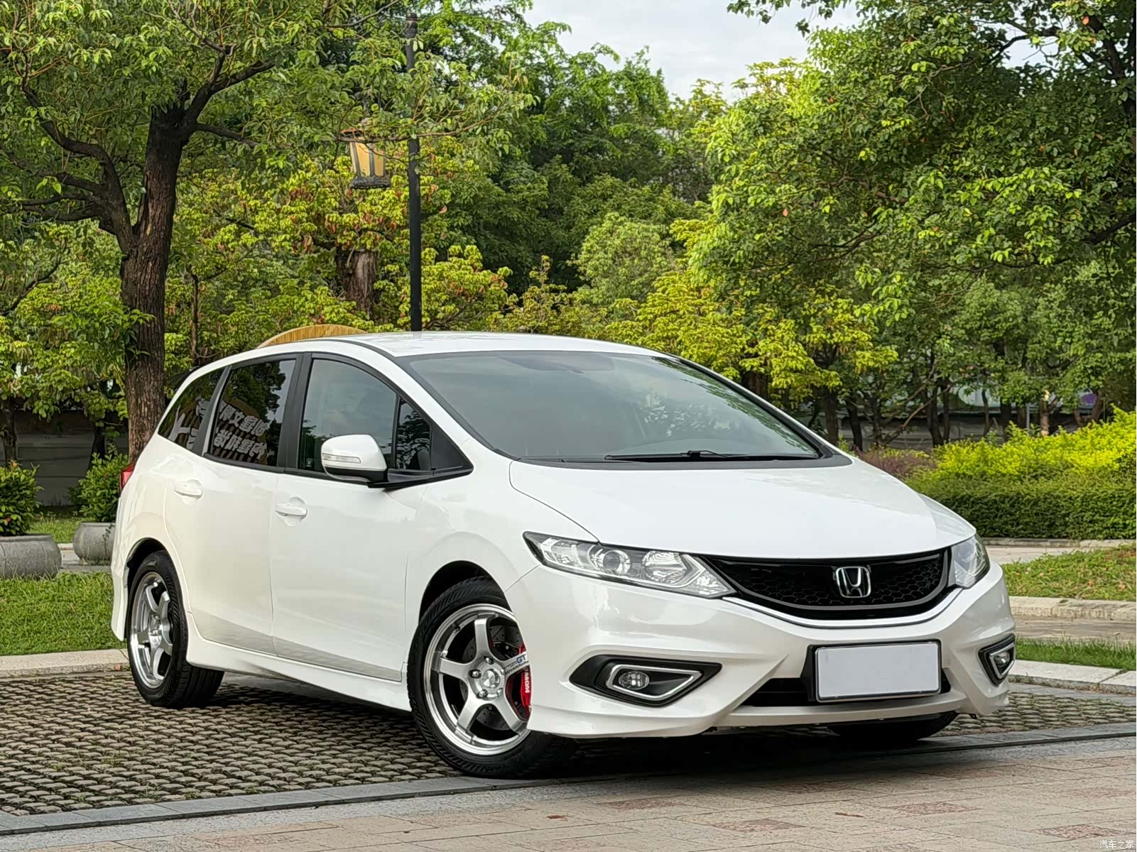 Honda Jade, 2016 3