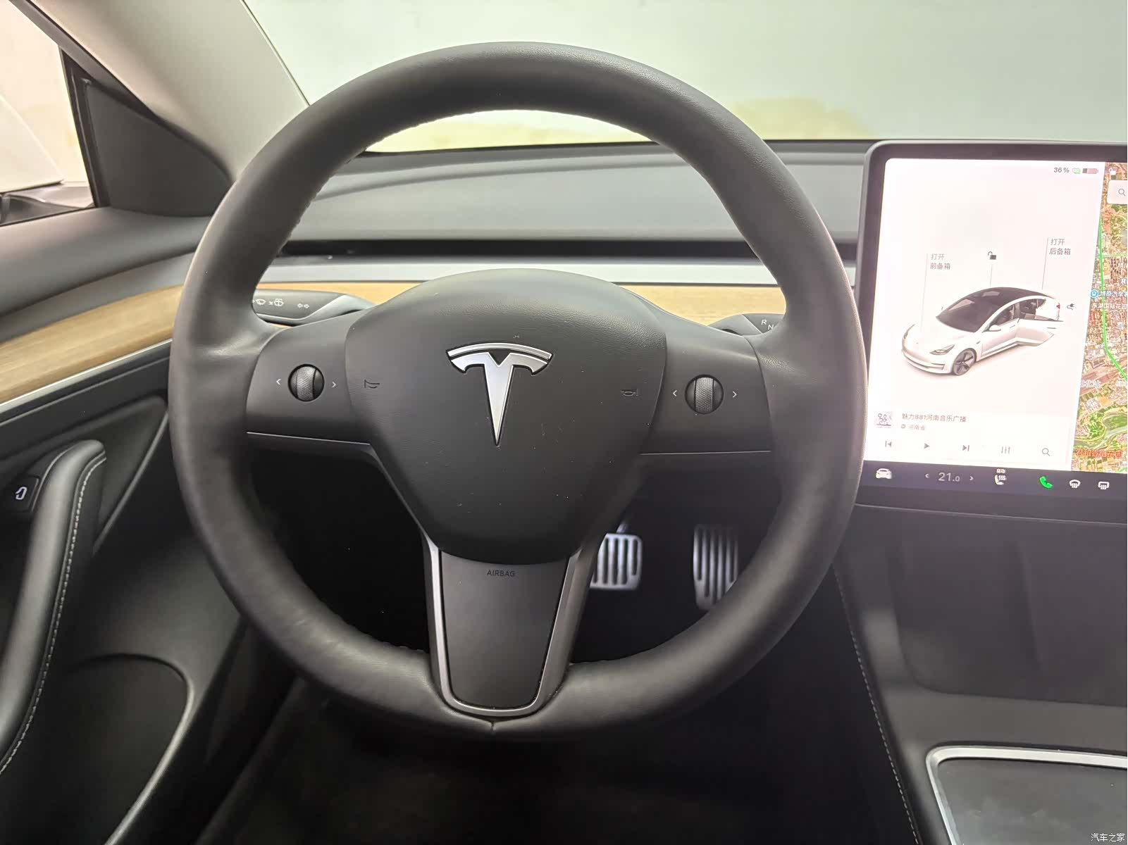 Tesla Model 3, 2021 13