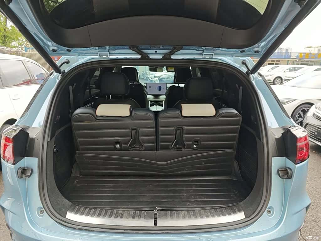 BYD Tang, 2023 19