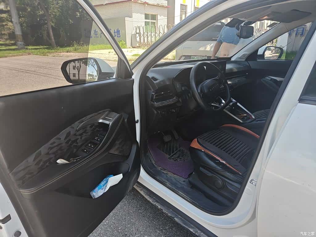 Wuling RS-3, 2020 14