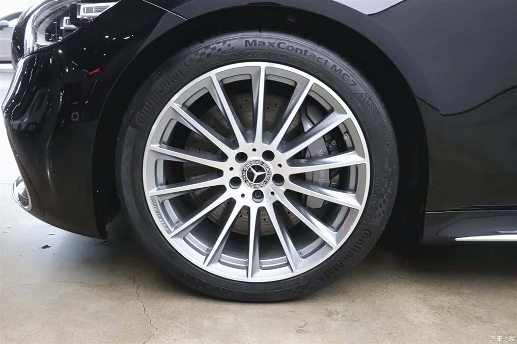 Mercedes-Benz S-Class, 2023 27