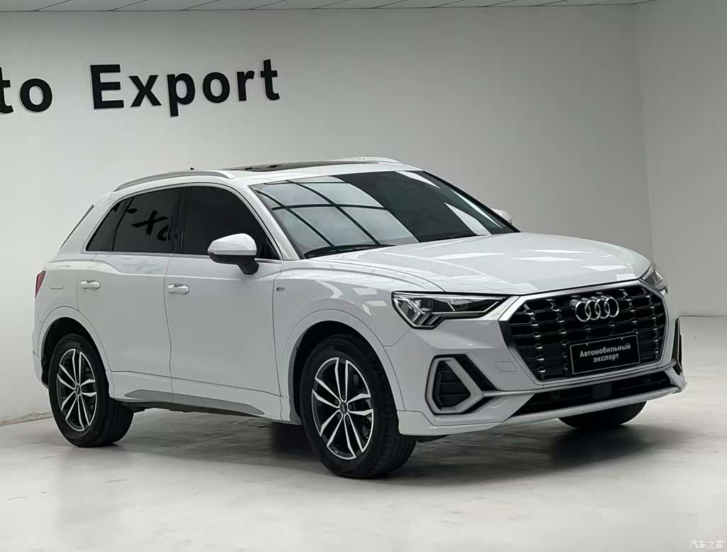 Audi Q3, 2022 3