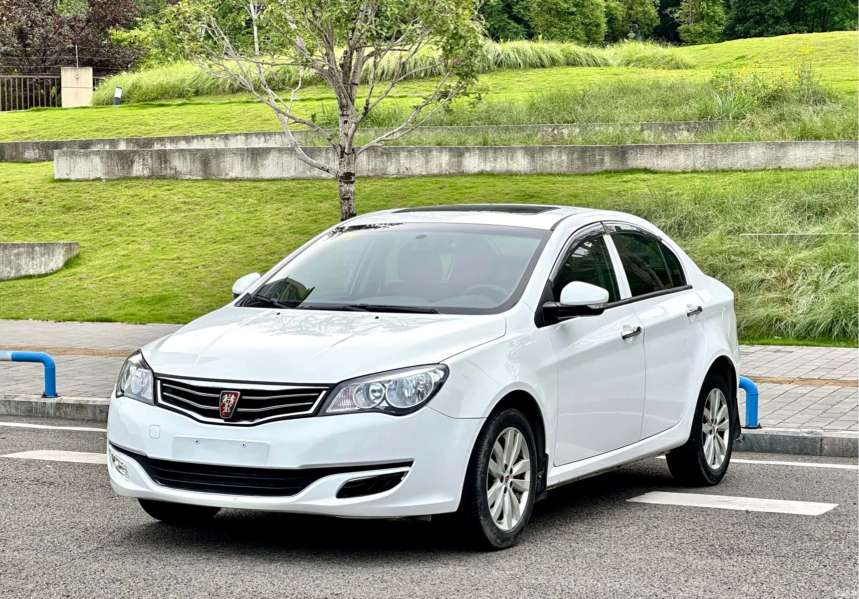 Roewe 350, 2016 1