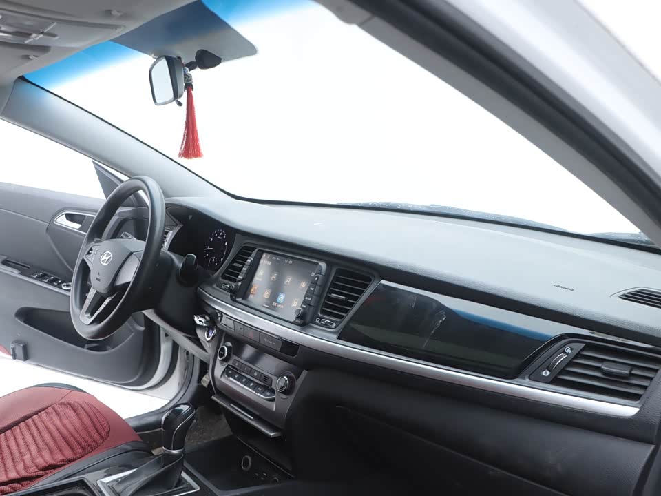 Hyundai Name picture