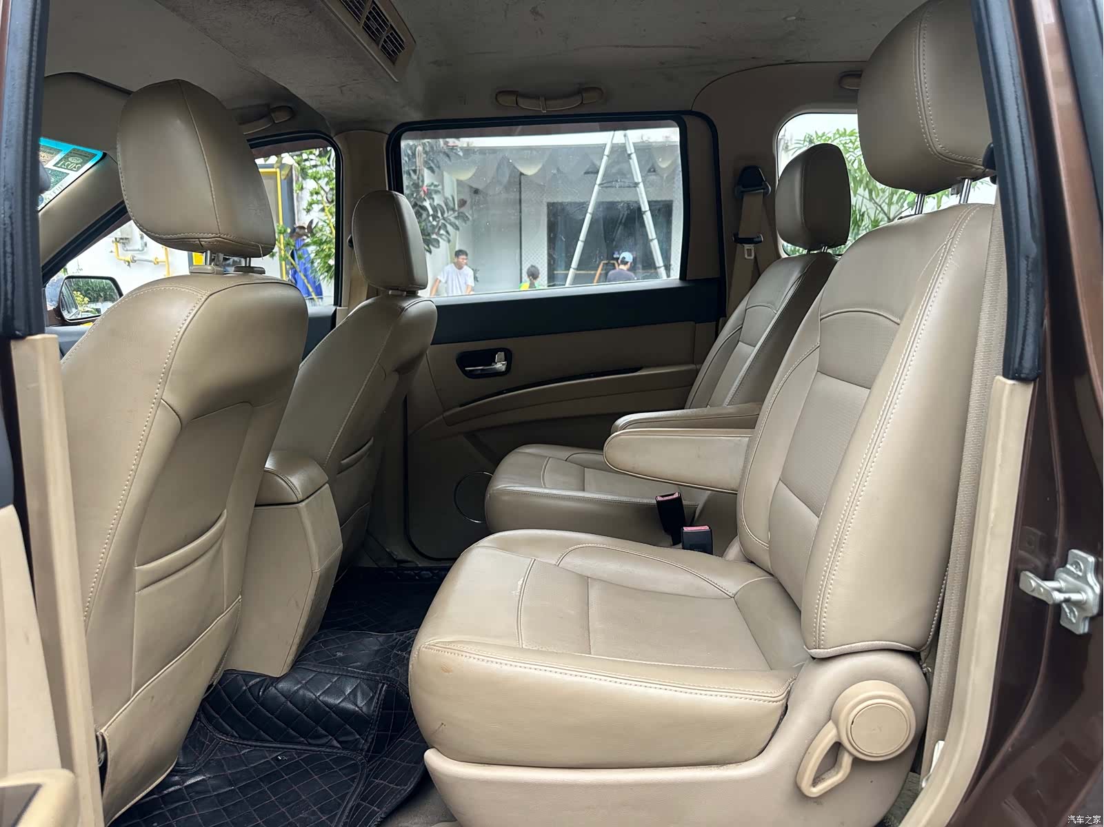 Wuling Hongguang, 2014 12