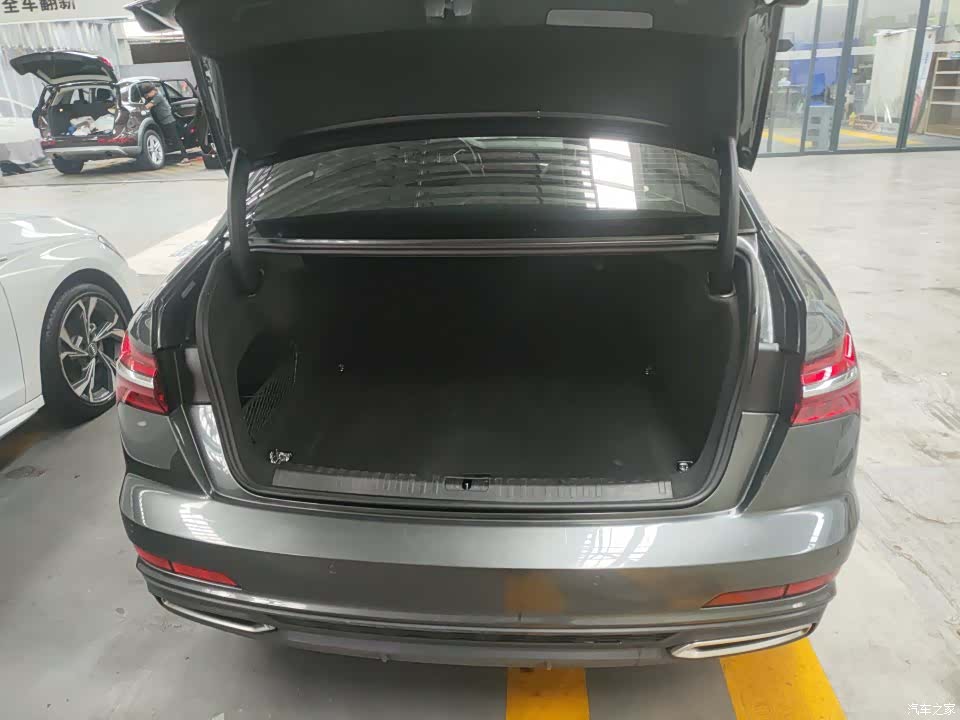 Audi A6L, 2020 7