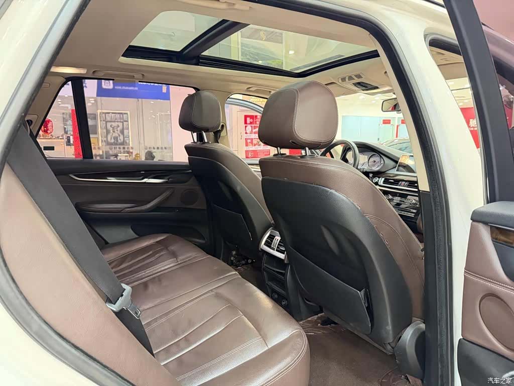 BMW X5, 2015 13