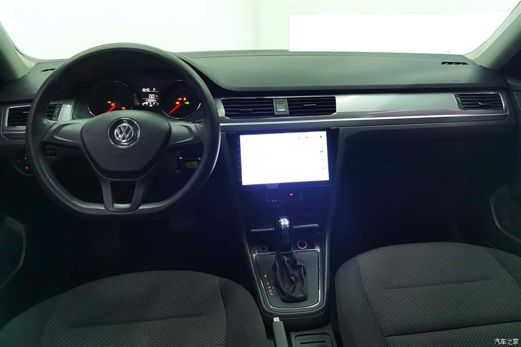 Volkswagen Bora, 2017 12