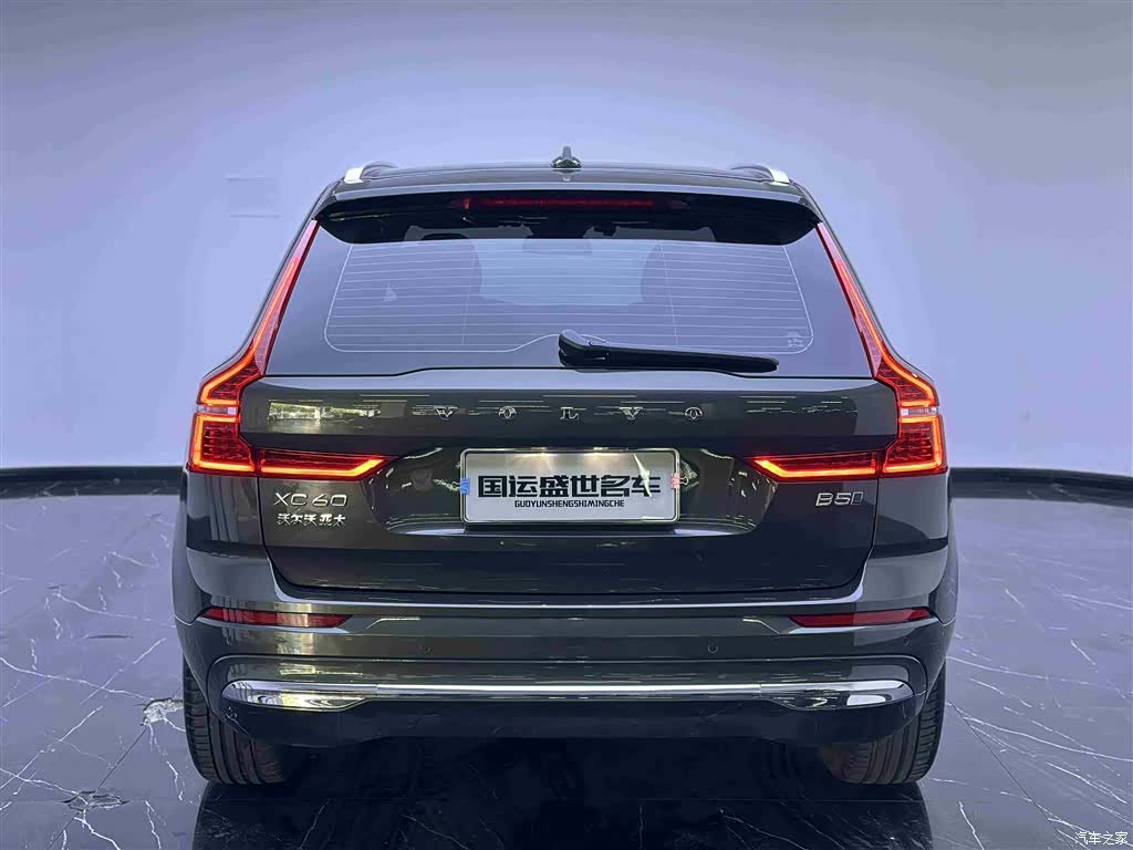 Volvo XC60, 2022 все фото