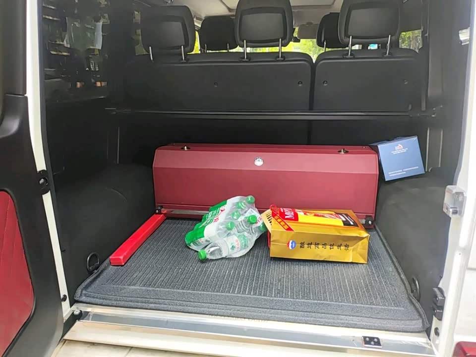 Mercedes-Benz G-class Mercedes-Benz G-class