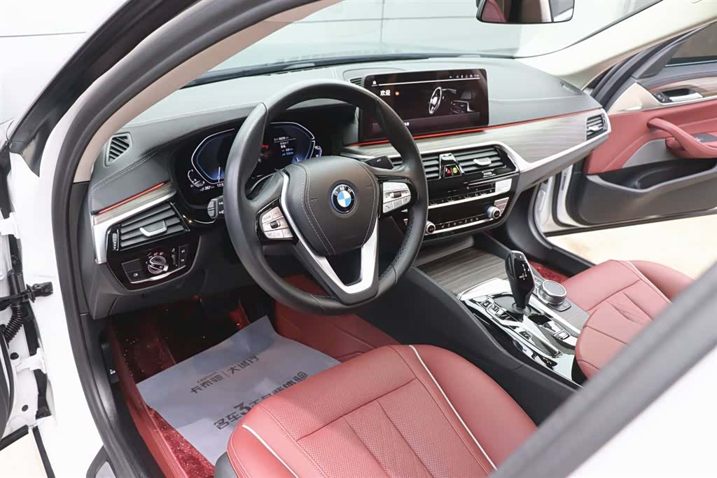 BMW 5 Series, 2023 15