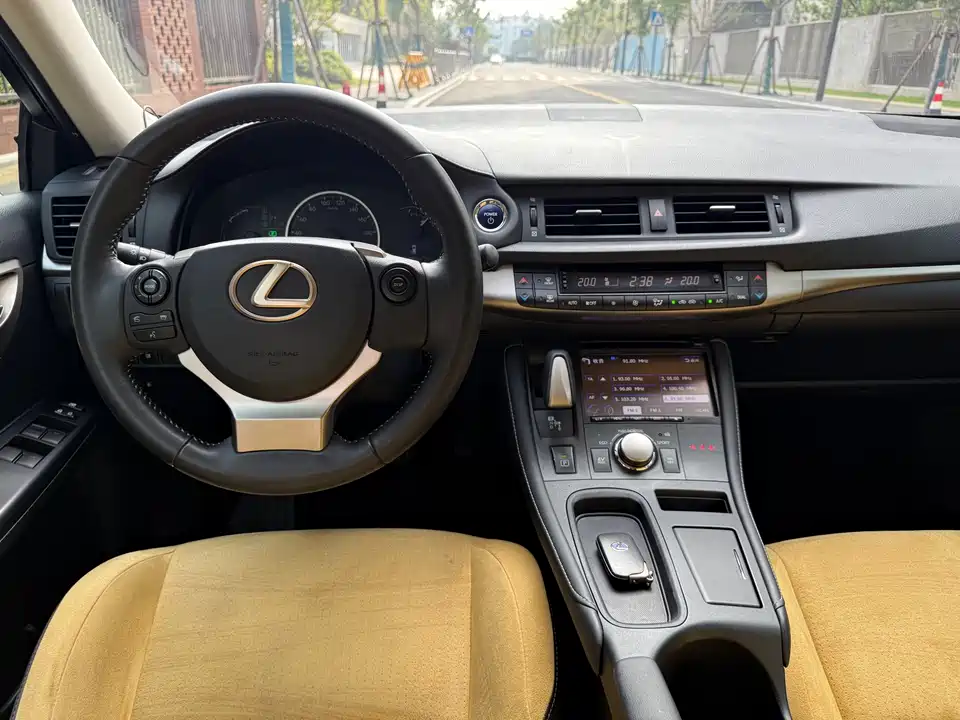 Lexus CT