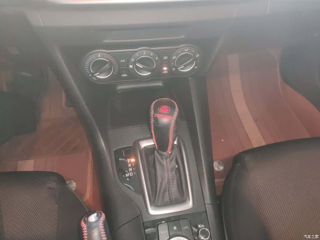 Mazda Mazda3, 2017 21