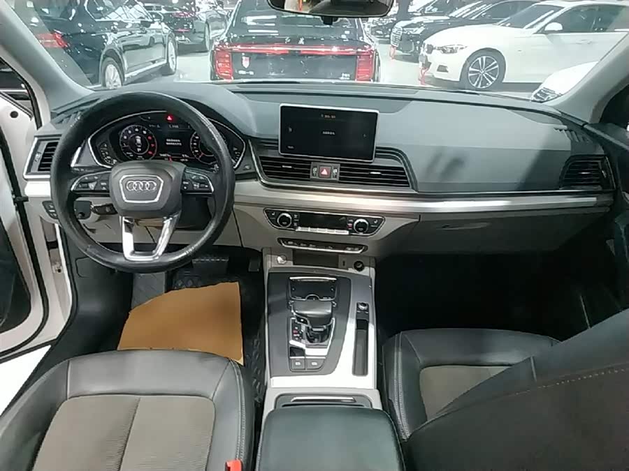 Audi Q5L 2019, фото 10