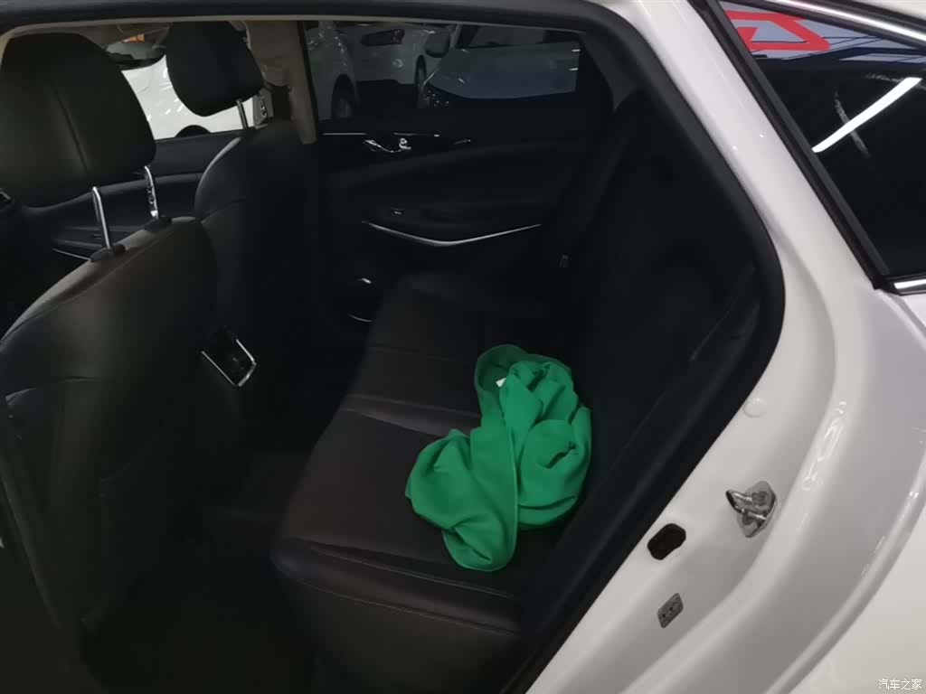 Changan CC, 2021 13