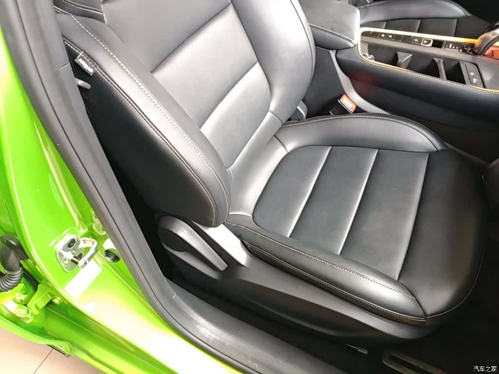 MG MG6, 2021 25