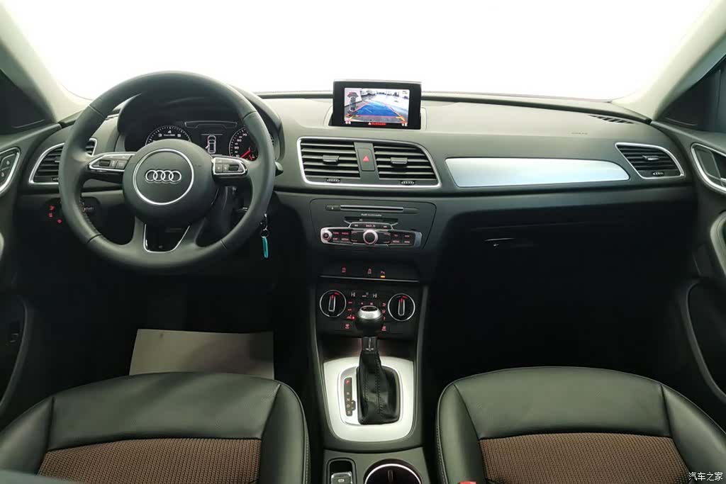 Audi Q3, 2018 12
