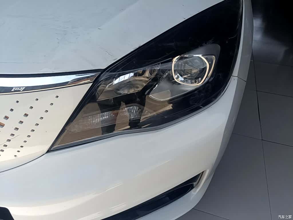 DongFeng E70, 2022 24