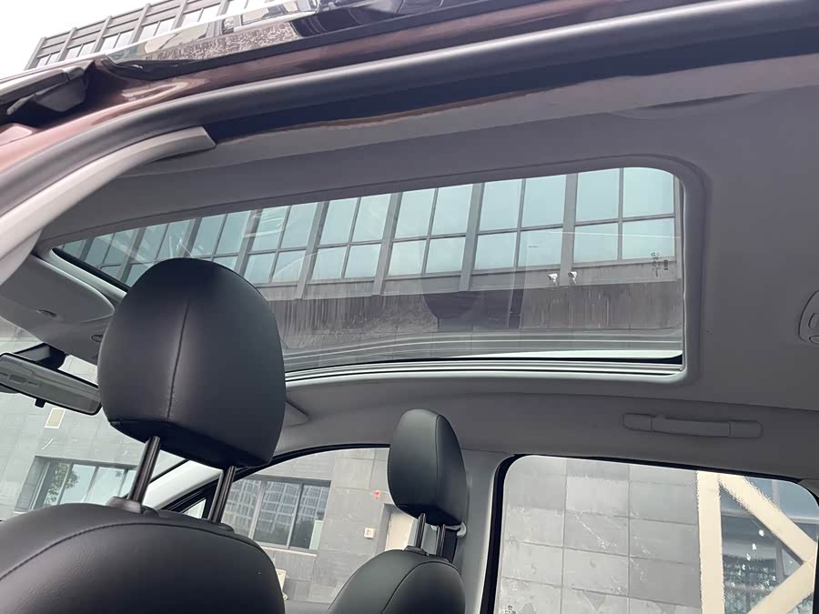 Peugeot 2008 2014, фото 9