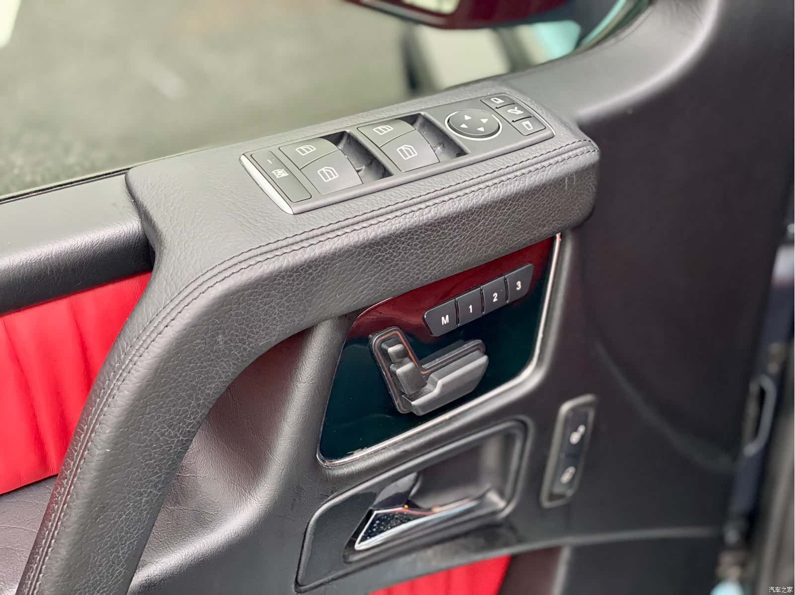 Mercedes-Benz G-Class, 2018 13