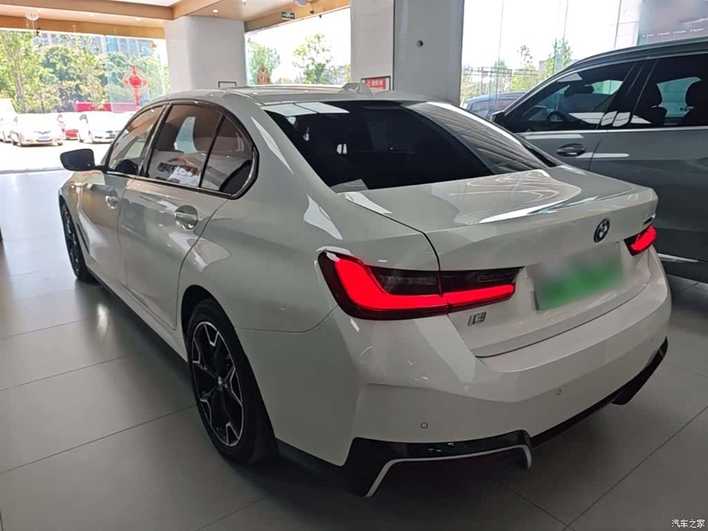 BMW i3, 2024 все фото