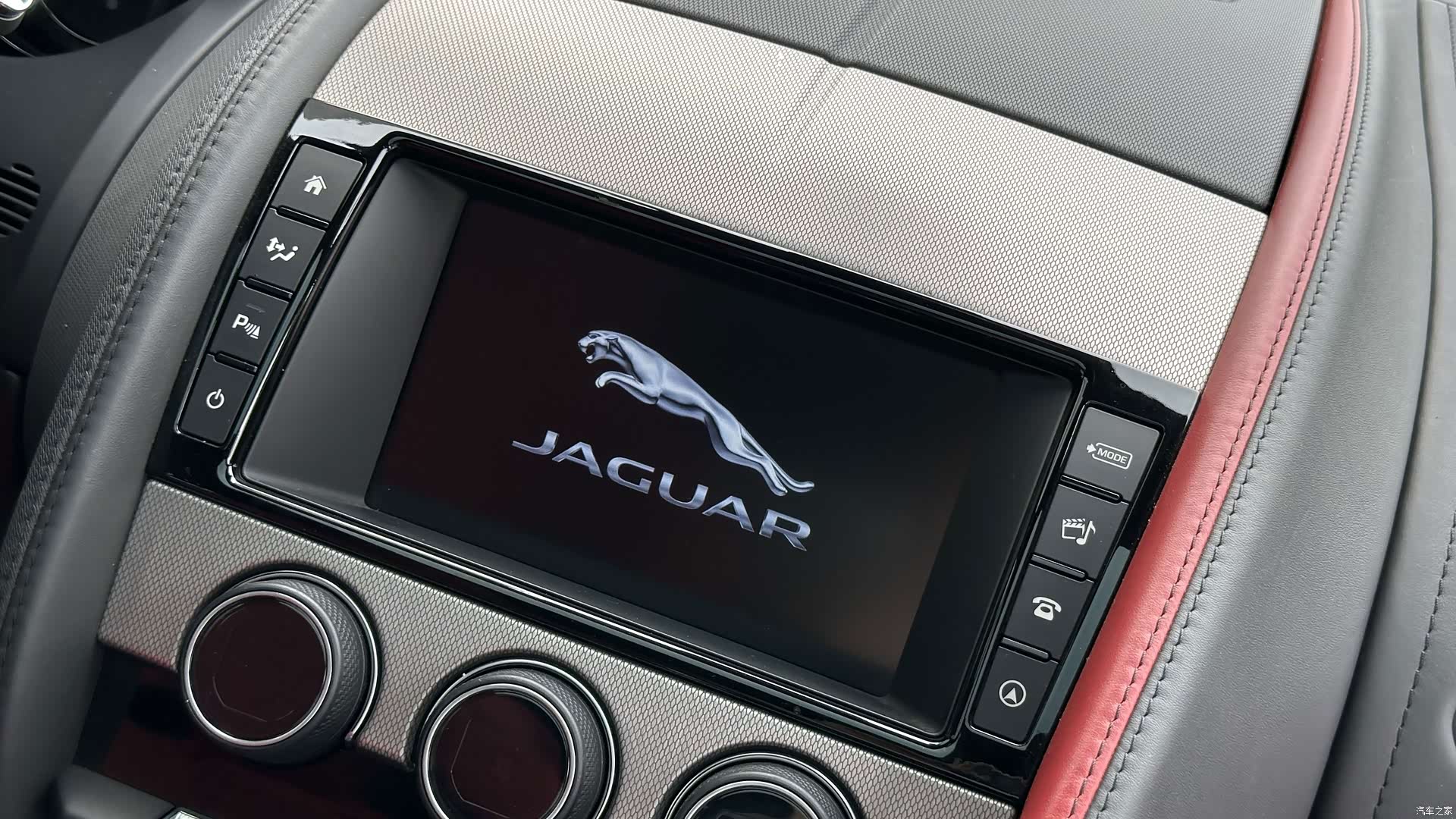 Jaguar F-TYPE, 2016 13