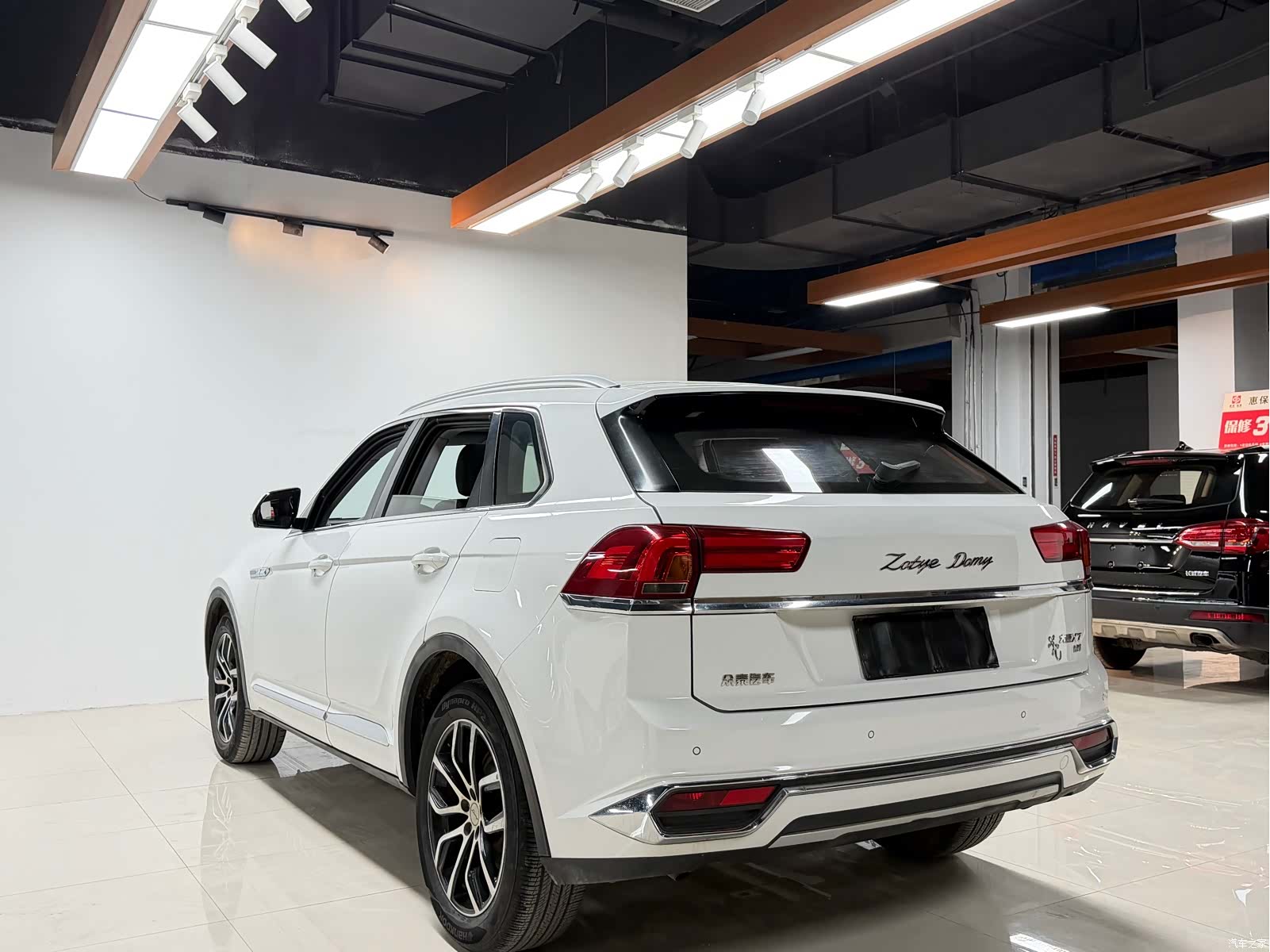 Zotye X7, 2017 6