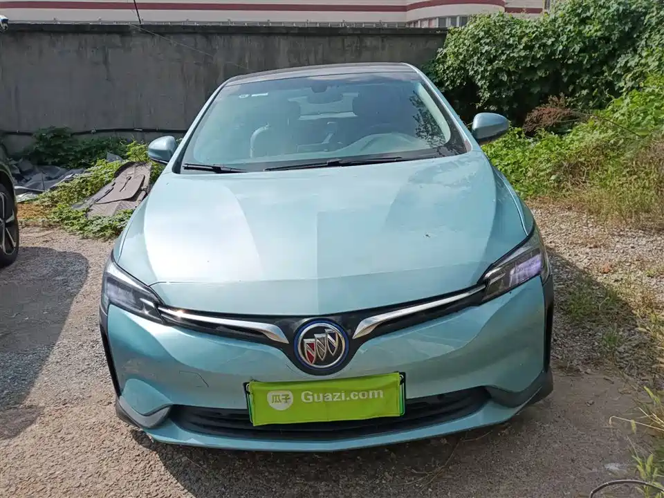 Buick Slightly blue 6