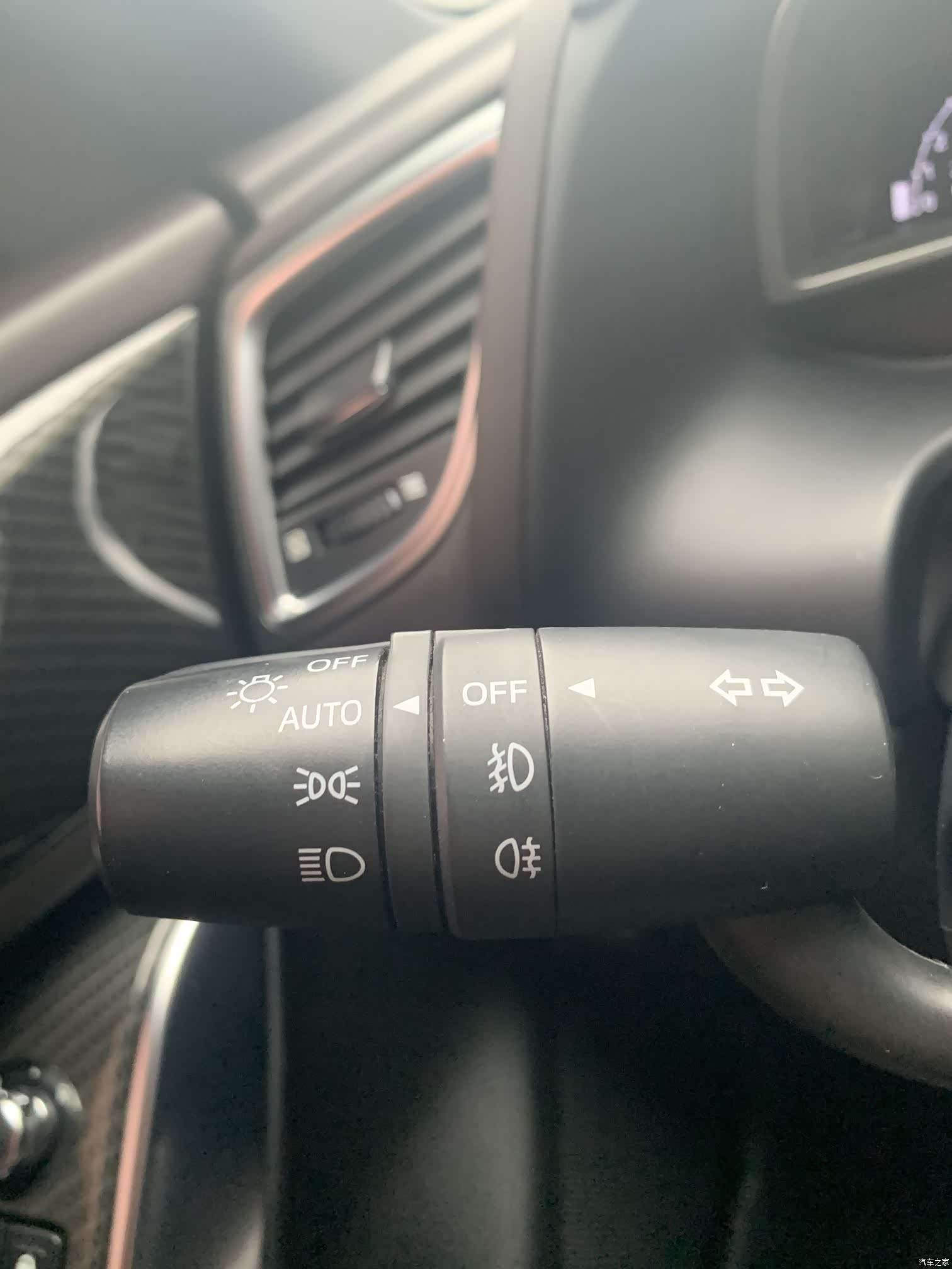 Mazda CX-4, 2019 16