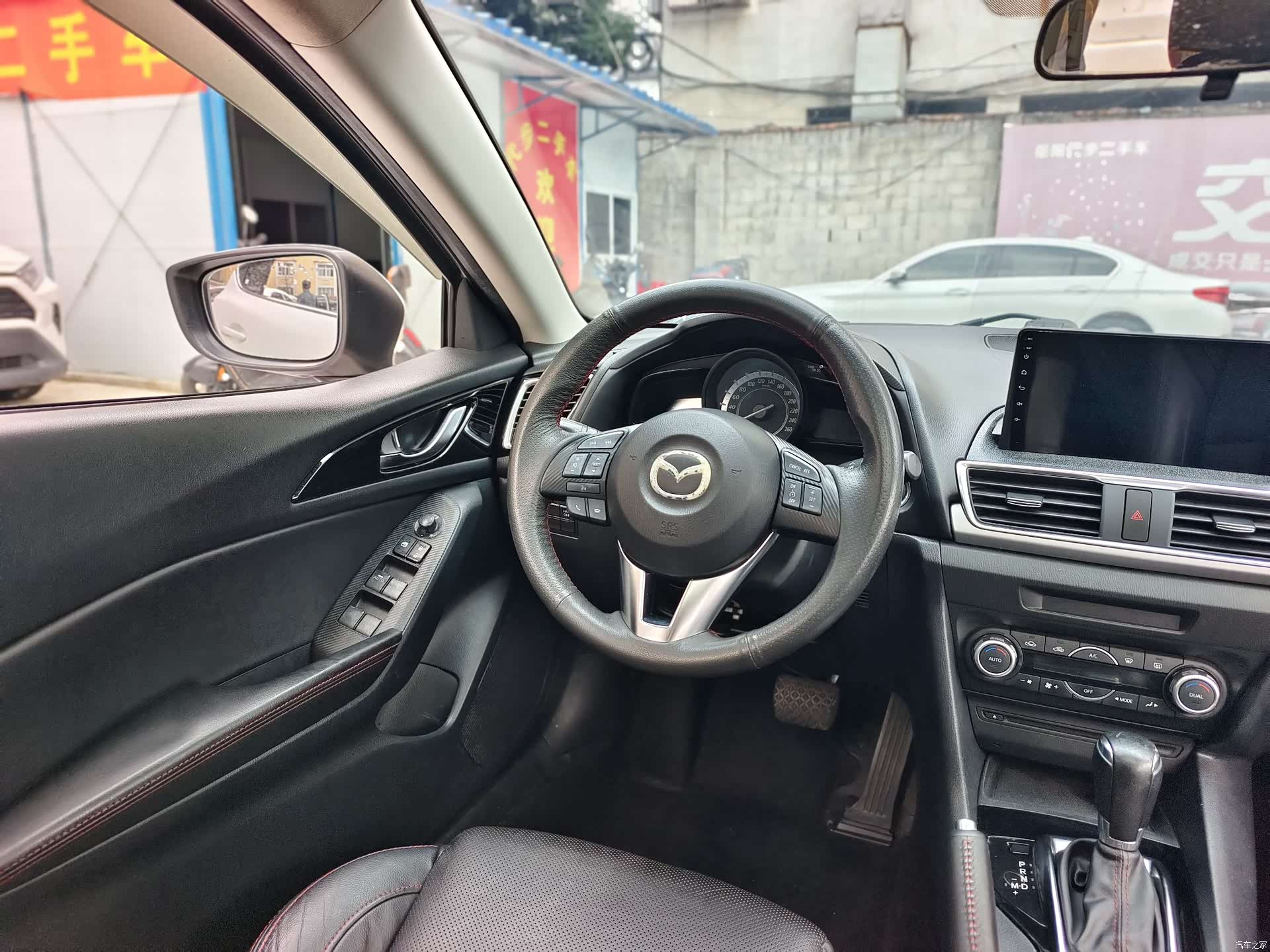 Mazda Mazda3, 2014 7