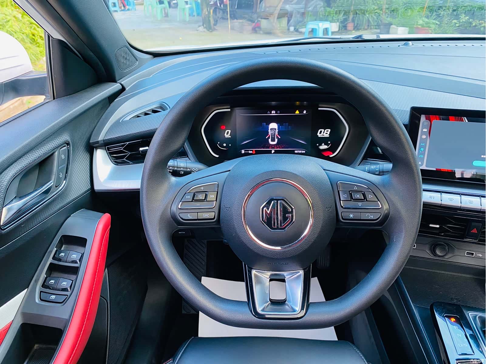MG MG5, 2022 13