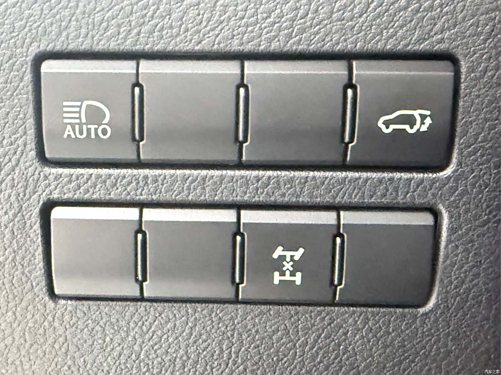 Lexus NX, 2021 13