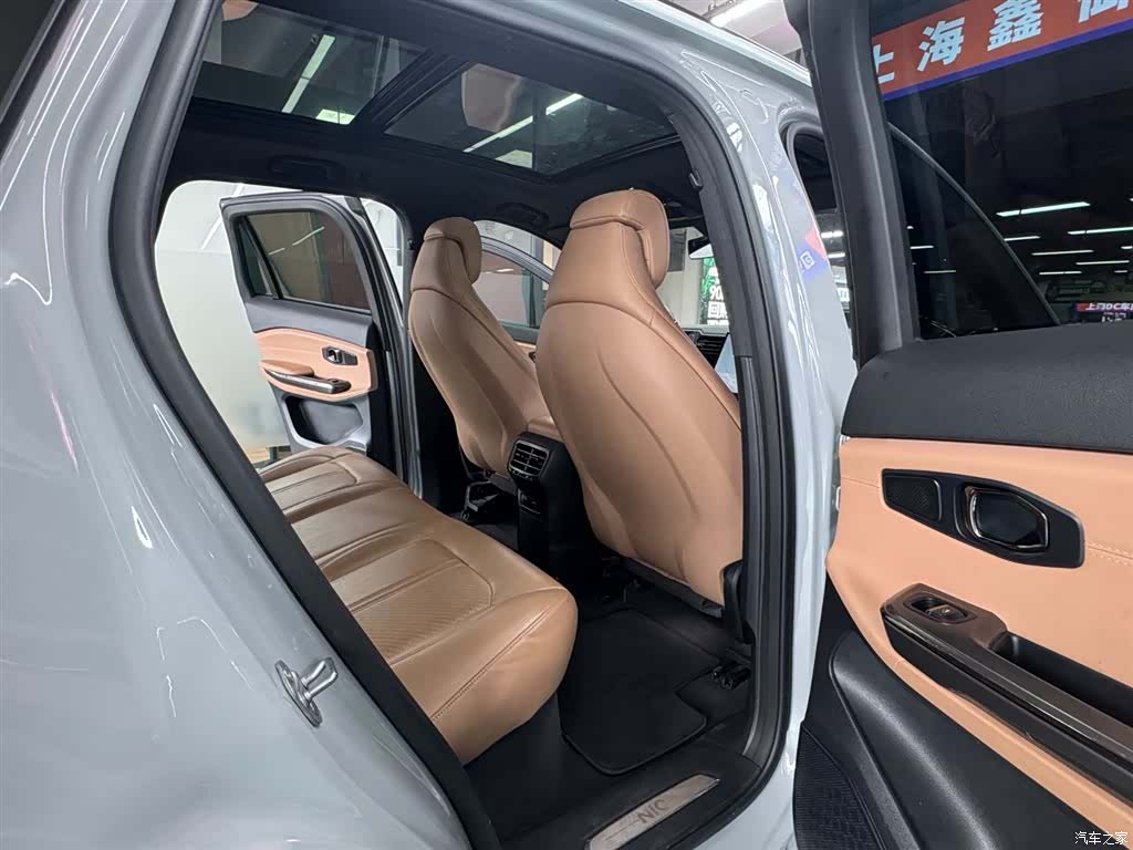 NIO ES6, 2022 8