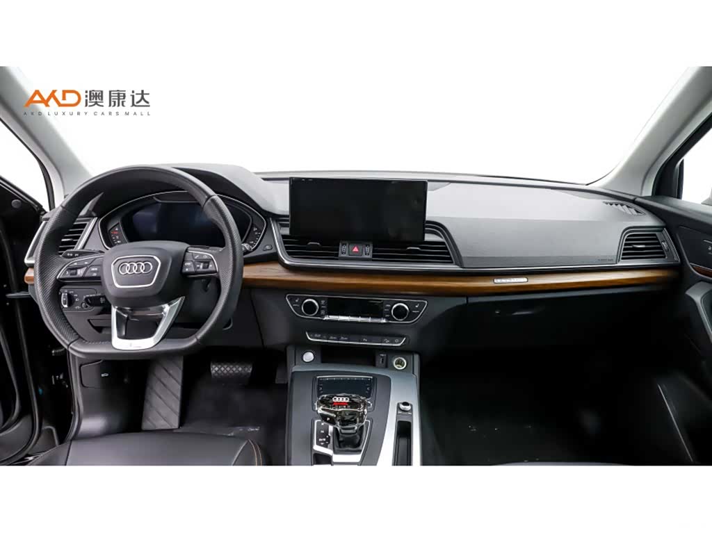Audi Q5L, 2020 все фото