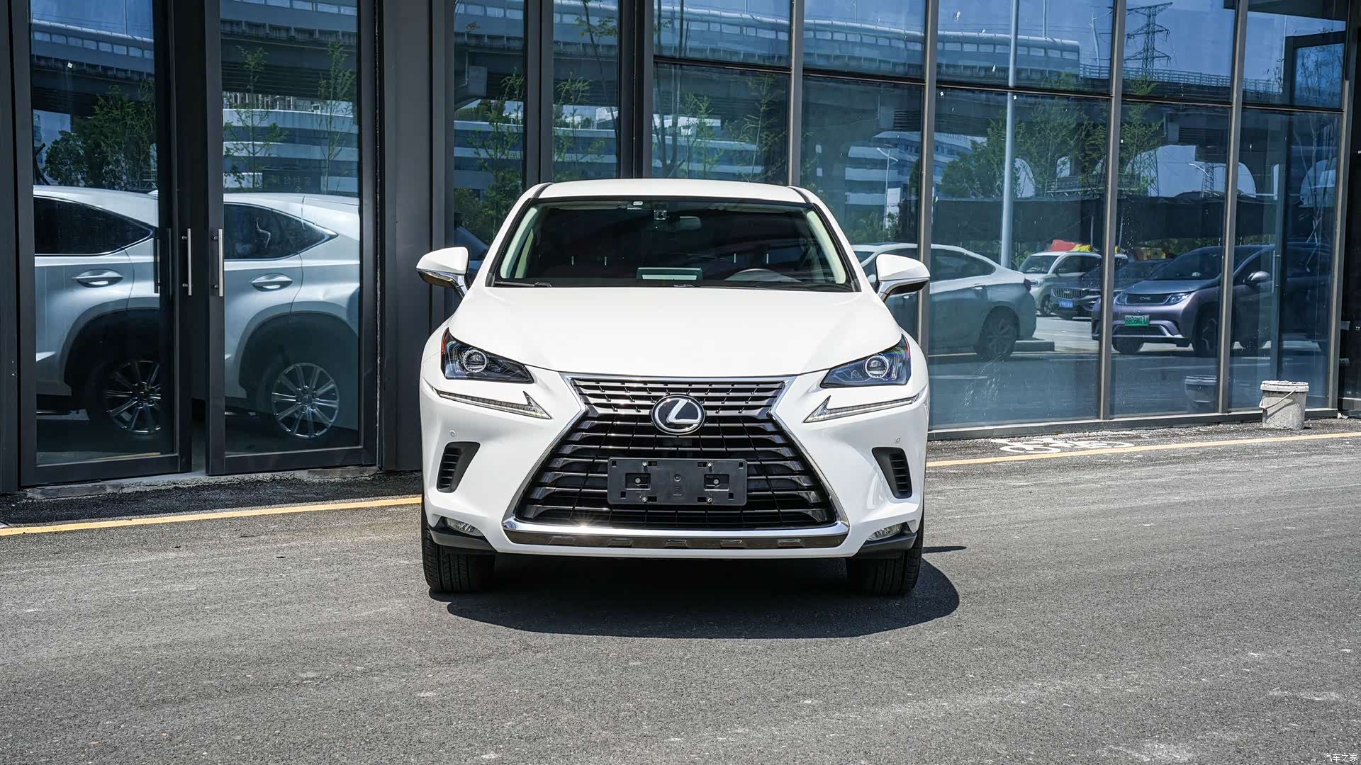Lexus NX, 2020 2