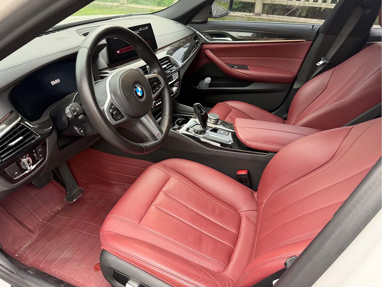 BMW 5 Series, 2020 전체 사진