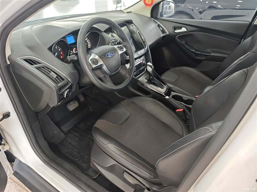Ford Focus, 2014 все фото