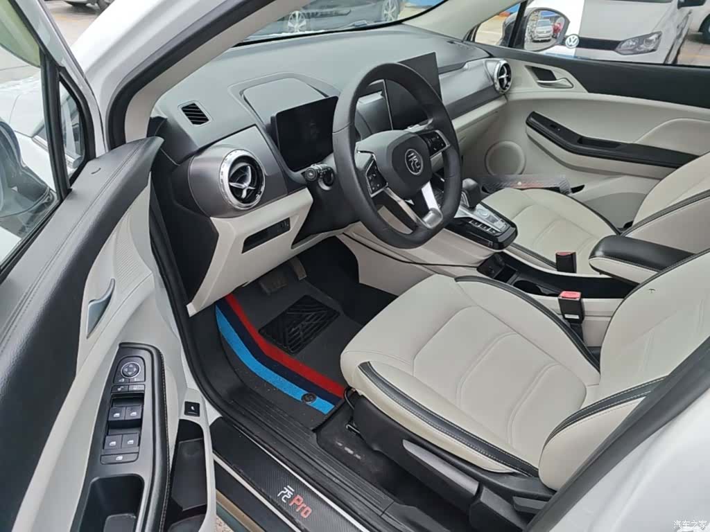 BYD Yuan, 2022 16