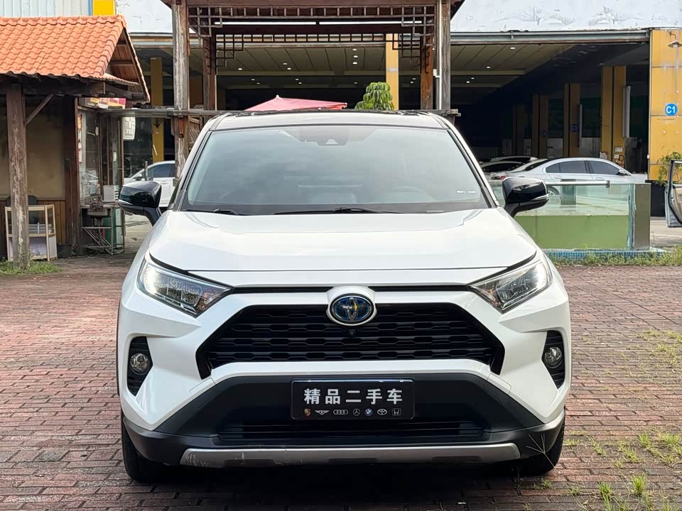 Toyota RAV4 Rongfang